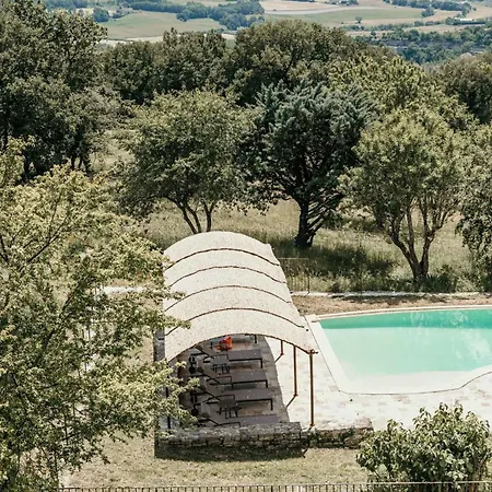 Le Bas Chateau Provence Luberon Saint-Michel-lʼObservatoire