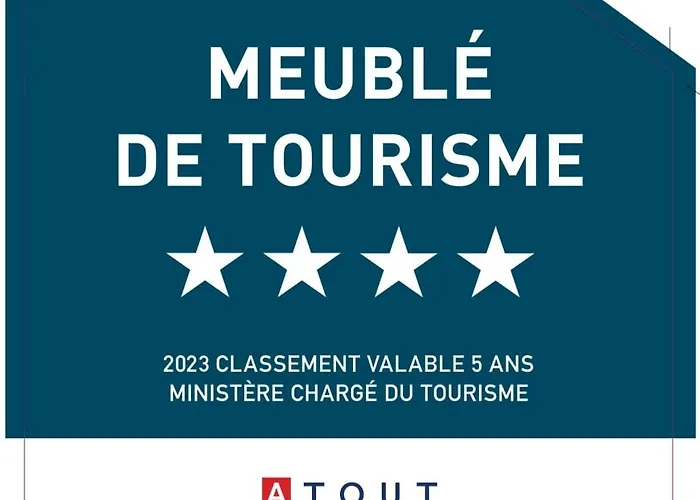 Le Bas Chateau Provence Luberon Saint-Michel-lʼObservatoire