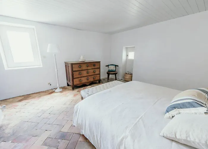 Le Bas Chateau Provence Luberon Villa Saint-Michel-lʼObservatoire