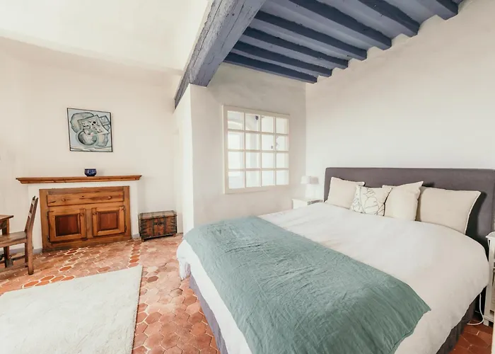 Le Bas Chateau Provence Luberon Villa Saint-Michel-lʼObservatoire