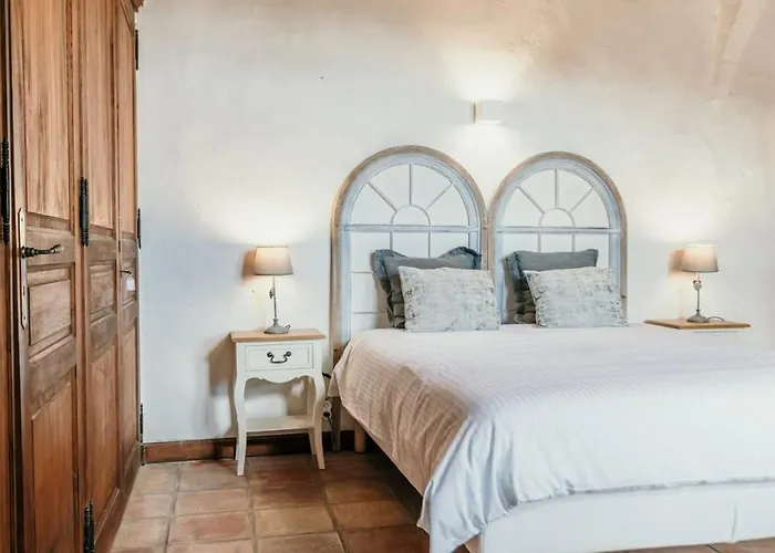 Villa Le Bas Chateau Provence Luberon Saint-Michel-lʼObservatoire