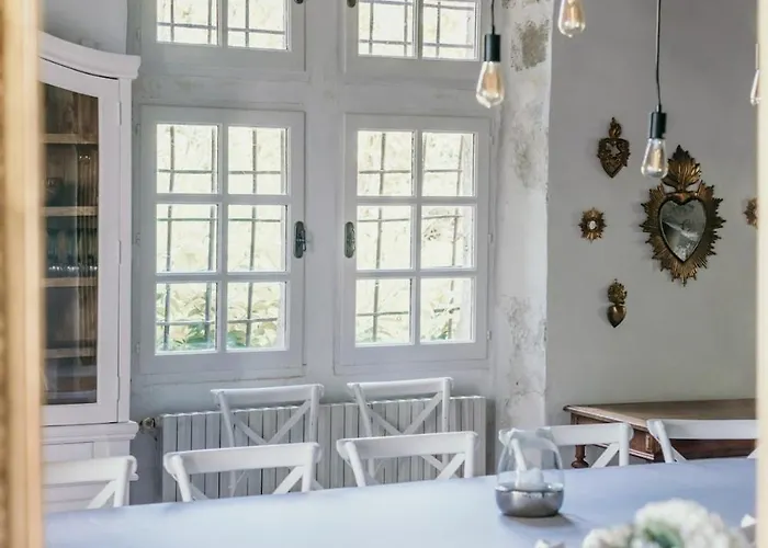 Le Bas Chateau Provence Luberon Villa Saint-Michel-lʼObservatoire