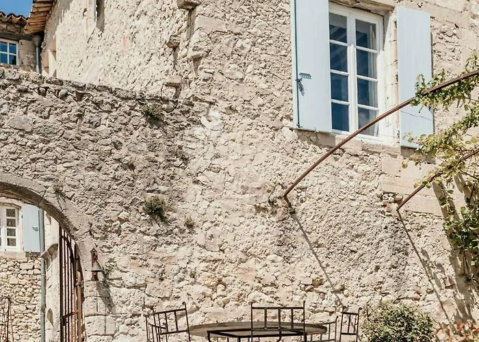 Villa Le Bas Chateau Provence Luberon