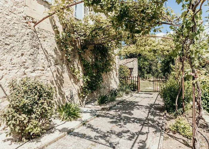 Le Bas Chateau Provence Luberon Villa Saint-Michel-lʼObservatoire